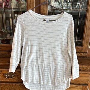 Tommy Bahama Ashby White and Silver Metallic Striped 3/4 Sleeve Top